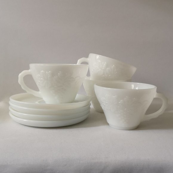 Vintage Set of Four White Milk Glass Tea / Coffee w Saucers, Grape & Leaf Motif - Picture 1 of 4